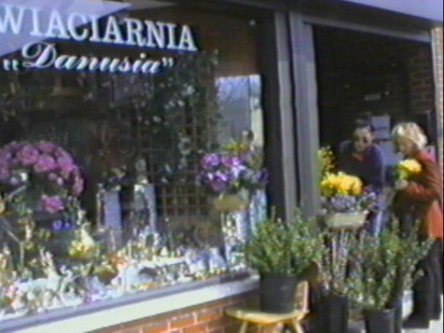 Polish American Florist at Easter (c) 2000 AHG/DJGunkel