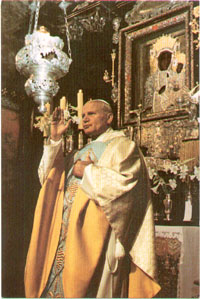 Holy Father at Shrine of Czestochowa